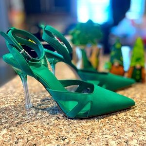 Gianni Bini green shoes. Never worn